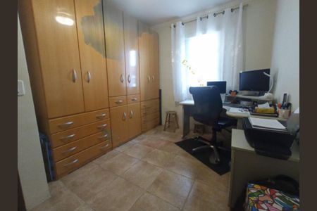 Casa à venda com 82m², 2 quartos e 2 vagas