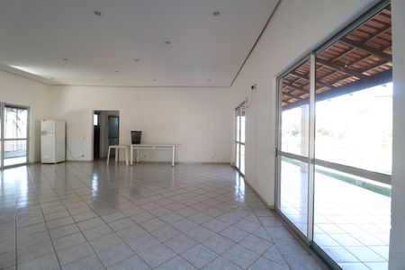 Apartamento para alugar com 54m², 2 quartos e 1 vagaÁrea comum - Salão de festas