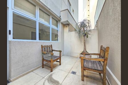 Apartamento à venda com 45m², 2 quartos e 1 vaga