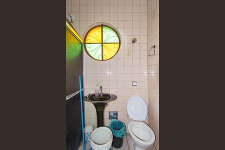 Casa à venda com 120m², 4 quartos e 2 vagasCasa 2 - Banheiro