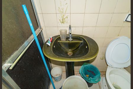 Casa à venda com 120m², 4 quartos e 2 vagasCasa 2 - Detalhe Banheiro