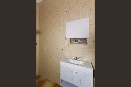 Casa à venda com 120m², 4 quartos e 2 vagasBanheiro