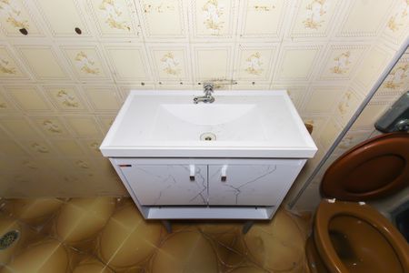 Casa à venda com 120m², 4 quartos e 2 vagasDetalhe - Banheiro