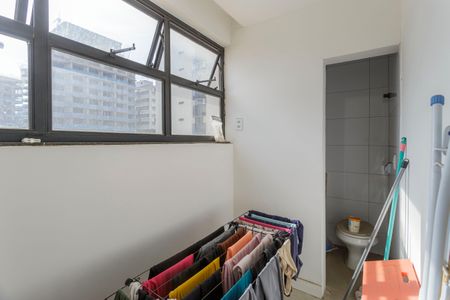 Apartamento à venda com 103m², 3 quartos e 1 vaga Apartamento à venda com 103m², 3 quartos e 1 vagaQuarto de Serviço