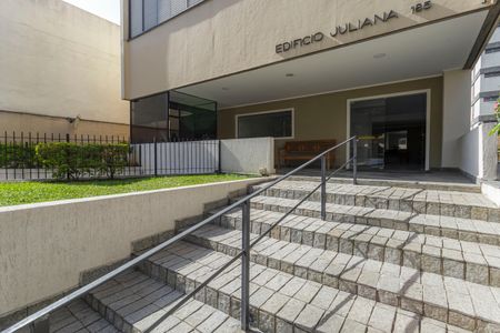 Apartamento à venda com 103m², 3 quartos e 1 vaga Apartamento à venda com 103m², 3 quartos e 1 vagaFachada