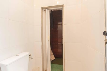 Casa à venda com 90m², 2 quartos e 1 vagaBanheiro da Suíte