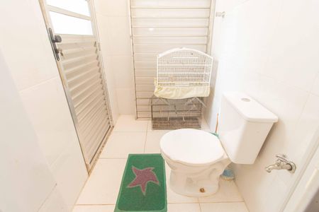 Casa à venda com 90m², 2 quartos e 1 vagaBanheiro da Suíte