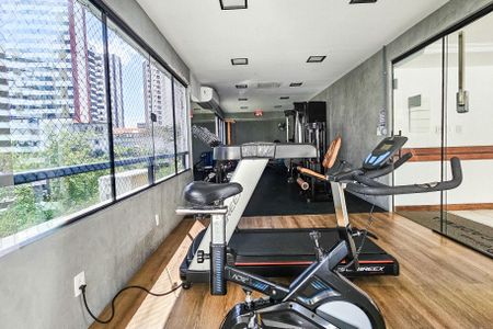 Apartamento para alugar com 152m², 4 quartos e sem vagaÁrea comum