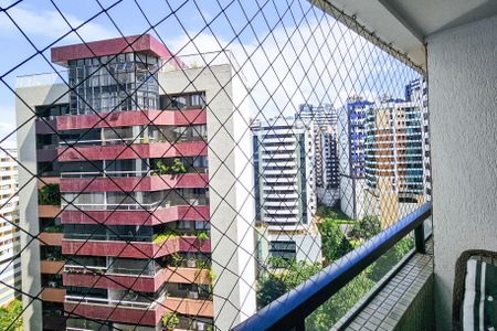 Vista da Varanda de apartamento para alugar com 4 quartos, 152m² em Pituba, Salvador