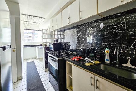 Apartamento para alugar com 152m², 4 quartos e sem vagaCozinha