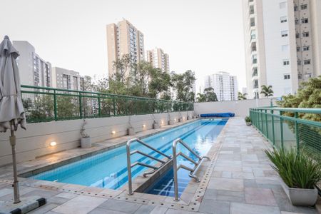 Apartamento à venda com 69m², 2 quartos e 2 vagasÁrea comum - Piscina
