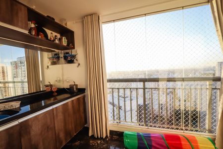 Varanda de apartamento à venda com 2 quartos, 69m² em Vila Andrade, São Paulo