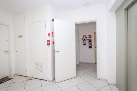 Apartamento à venda com 69m², 2 quartos e 2 vagasHall Social