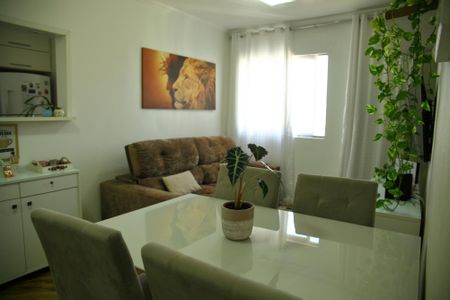 Apartamento à venda com 65m², 2 quartos e 1 vagaSala