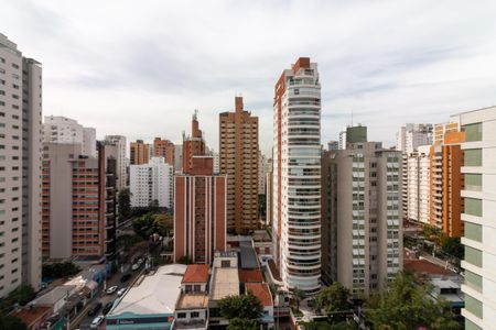 Apartamento à venda com 83m², 3 quartos e 1 vagaVista do Escritório