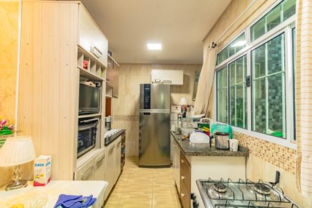 Casa à venda com 466m², 2 quartos e sem vaga Casa à venda com 466m², 2 quartos e sem vagaCozinha