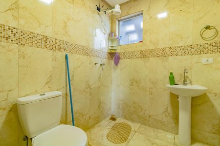 Casa à venda com 466m², 2 quartos e sem vaga Casa à venda com 466m², 2 quartos e sem vagaBanheiro 2