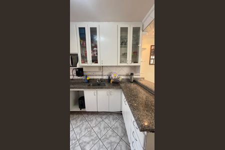 Apartamento à venda com 73m², 2 quartos e sem vagaCozinha