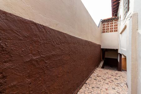 Casa para alugar com 40m², 1 quarto e sem vaga Casa para alugar com 40m², 1 quarto e sem vagaQuintal