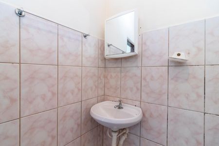 Banheiro de casa para alugar com 1 quarto, 40m² em Água Fria, São Paulo