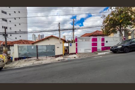 Fachada de casa para alugar com 1 quarto, 40m² em Água Fria, São Paulo