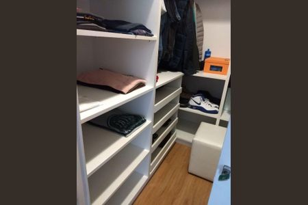 Apartamento à venda com 216m², 4 quartos e 4 vagas