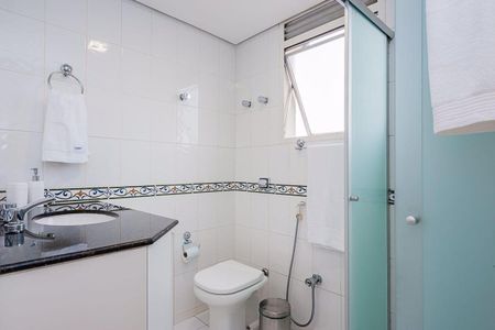 Apartamento para alugar com 70m², 2 quartos e 1 vaga