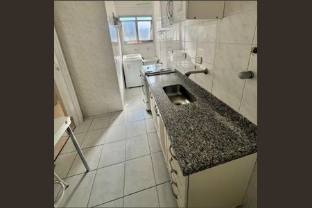 Apartamento à venda com 40m², 1 quarto e 1 vaga