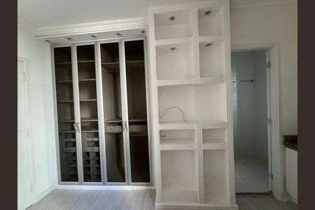 Apartamento à venda com 2 quartos, 74m² em Moema, São Paulo
