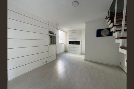 Apartamento à venda com 2 quartos, 74m² em Moema, São Paulo