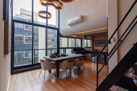 Apartamento à venda com 127m², 3 quartos e 2 vagas Apartamento à venda com 127m², 3 quartos e 2 vagasSala