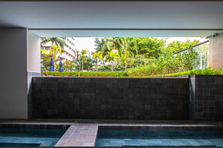 Apartamento à venda com 127m², 3 quartos e 2 vagas Apartamento à venda com 127m², 3 quartos e 2 vagasSpa