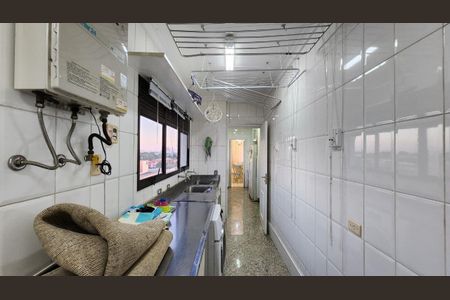 Apartamento à venda com 228m², 4 quartos e 4 vagas