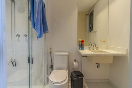 Apartamento à venda com 234m², 3 quartos e 4 vagasBanheiro da Suíte 3