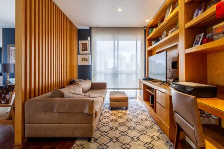 Apartamento à venda com 234m², 3 quartos e 4 vagasSala de TV