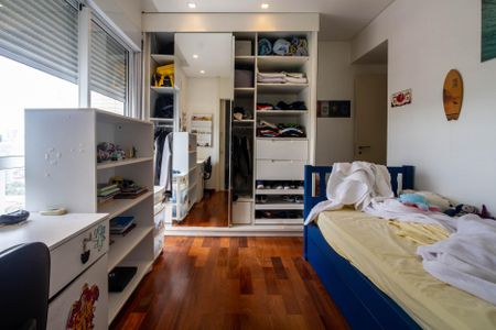 Apartamento à venda com 234m², 3 quartos e 4 vagasSuíte 3