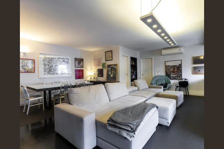 Apartamento à venda com 3 quartos, 147m² em Moema, São Paulo