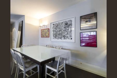 Apartamento à venda com 3 quartos, 147m² em Moema, São Paulo