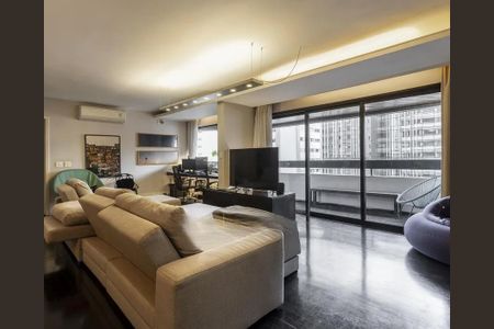Apartamento à venda com 3 quartos, 147m² em Moema, São Paulo
