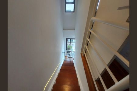 Apartamento à venda com 70m², 2 quartos e 2 vagas