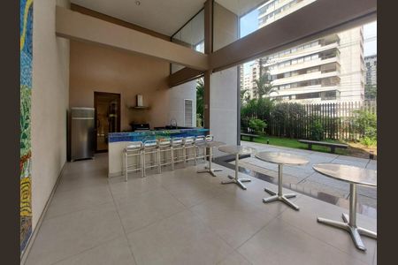 Apartamento à venda com 70m², 2 quartos e 2 vagas