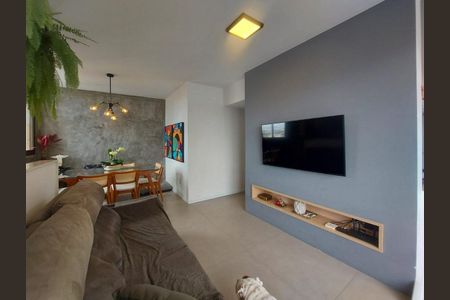 Apartamento à venda com 70m², 2 quartos e 2 vagas