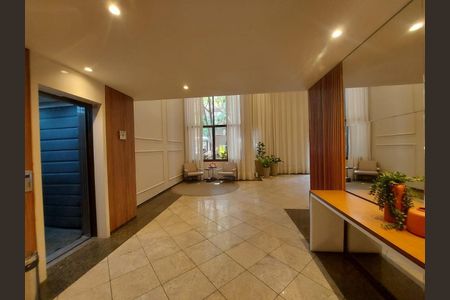 Apartamento à venda com 70m², 2 quartos e 2 vagas