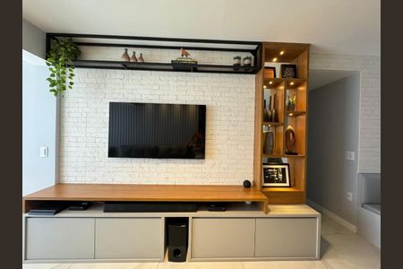 Apartamento à venda com 72m², 2 quartos e 1 vaga