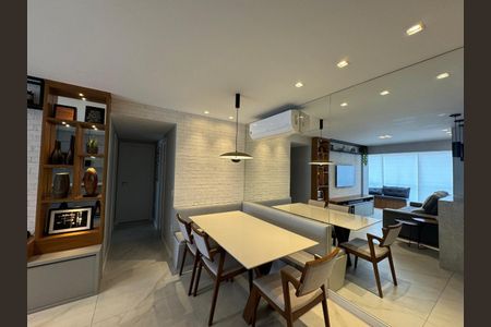 Apartamento à venda com 72m², 2 quartos e 1 vaga