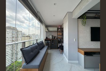 Apartamento à venda com 72m², 2 quartos e 1 vaga