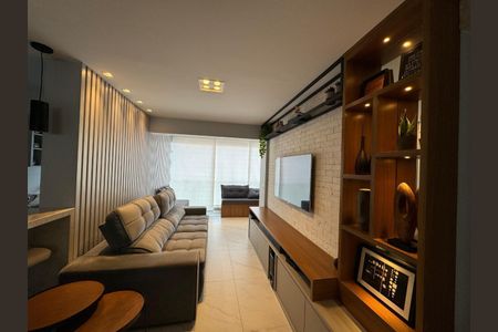 Apartamento à venda com 72m², 2 quartos e 1 vaga