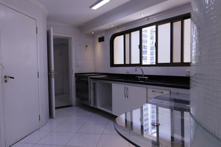 Apartamento à venda com 4 quartos, 170m² em Indianópolis, São Paulo
