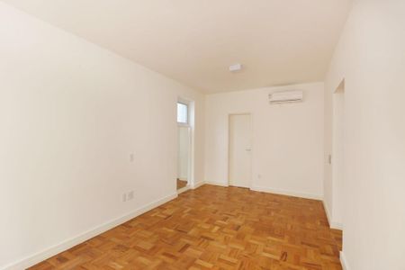 Apartamento à venda com 3 quartos, 150m² em Jardim Europa, São Paulo