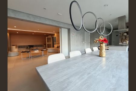 Apartamento à venda com 28m², 1 quarto e sem vagaÁrea comum - Salão de festas